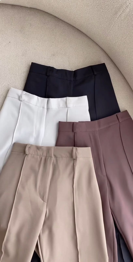 Freya Pant