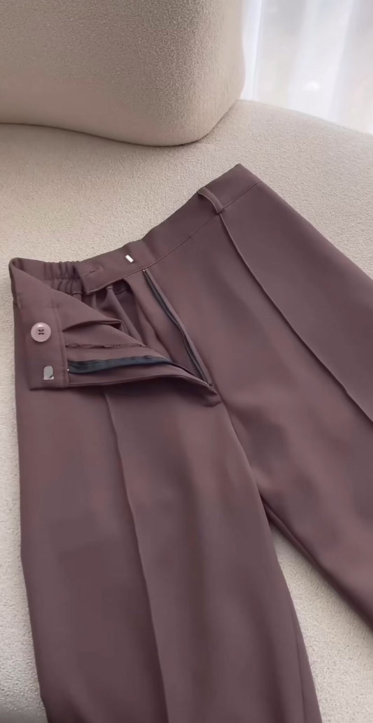 Freya Pant